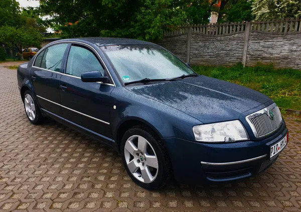 skoda Skoda Superb cena 9899 przebieg: 235000, rok produkcji 2003 z Wołów